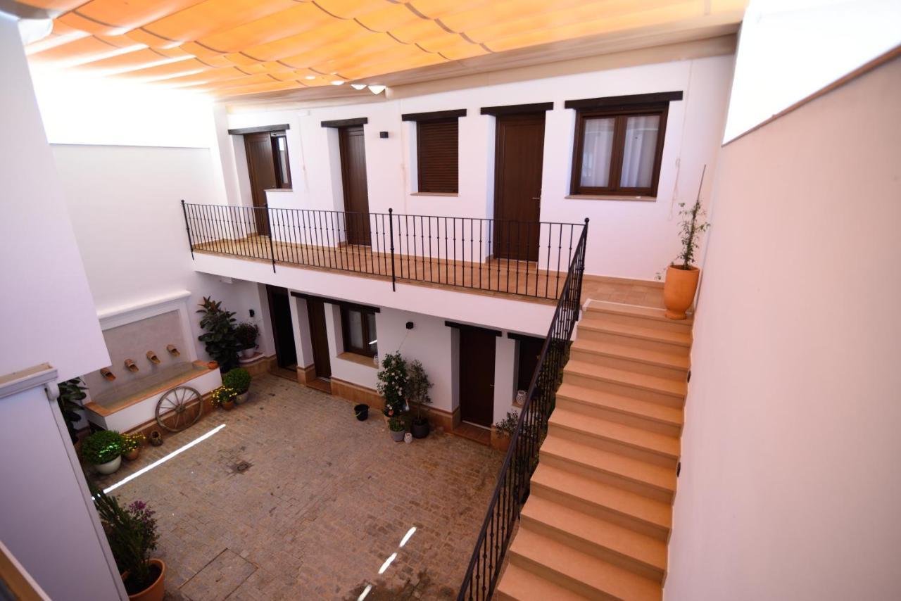 Hostal Rural Santa Habitaciones Aldea DEl Rocío Exteriör bild