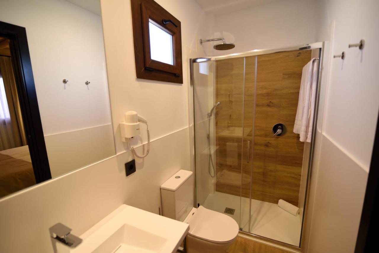 Hostal Rural Santa Habitaciones Aldea DEl Rocío Exteriör bild