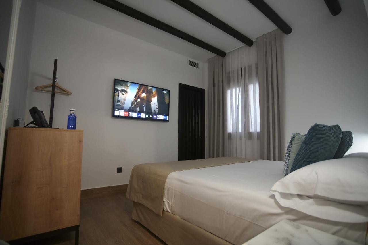 Hostal Rural Santa Habitaciones Aldea DEl Rocío Exteriör bild
